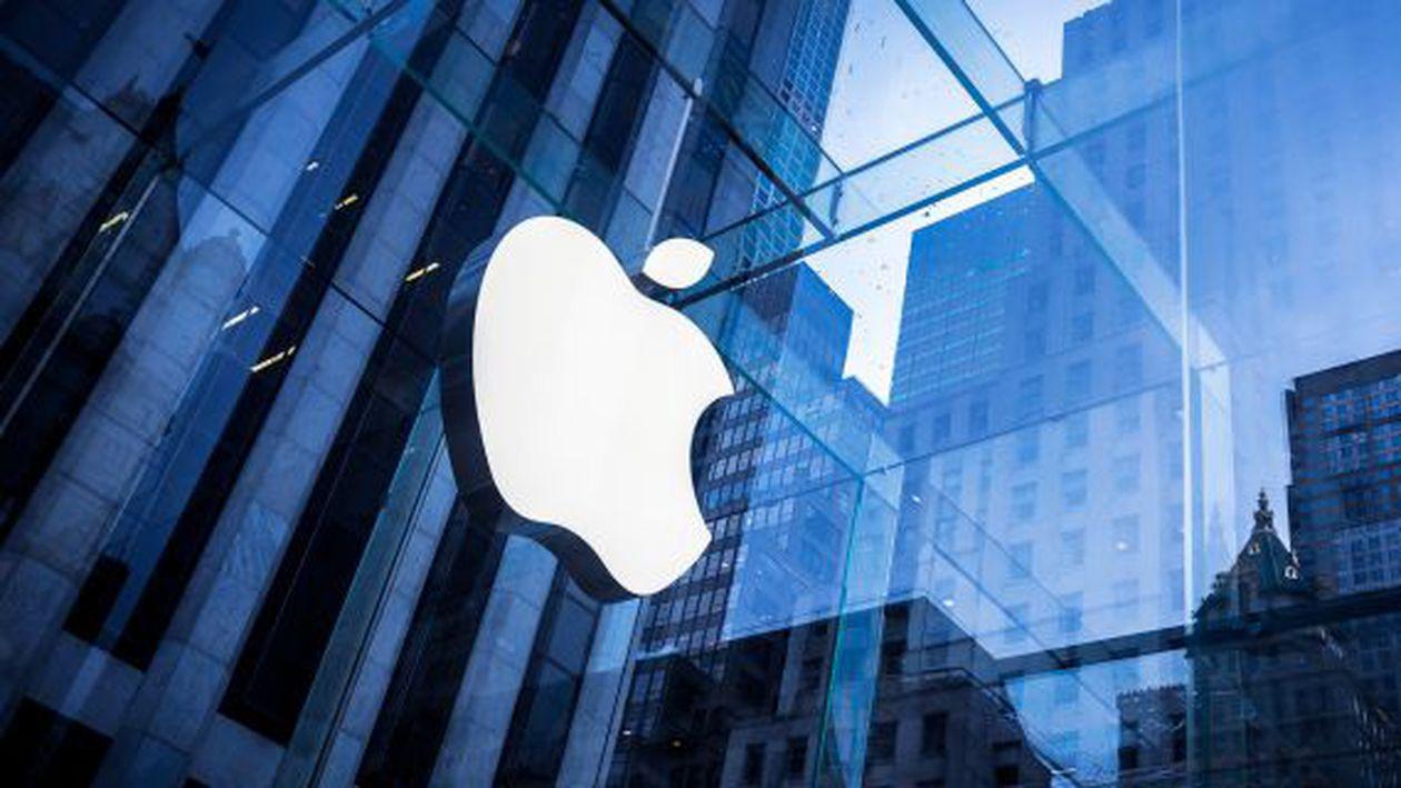 Acțiunile Apple au atins un nivel record după ce aceștia au anunțat că vor lansa prima mașină autonomă